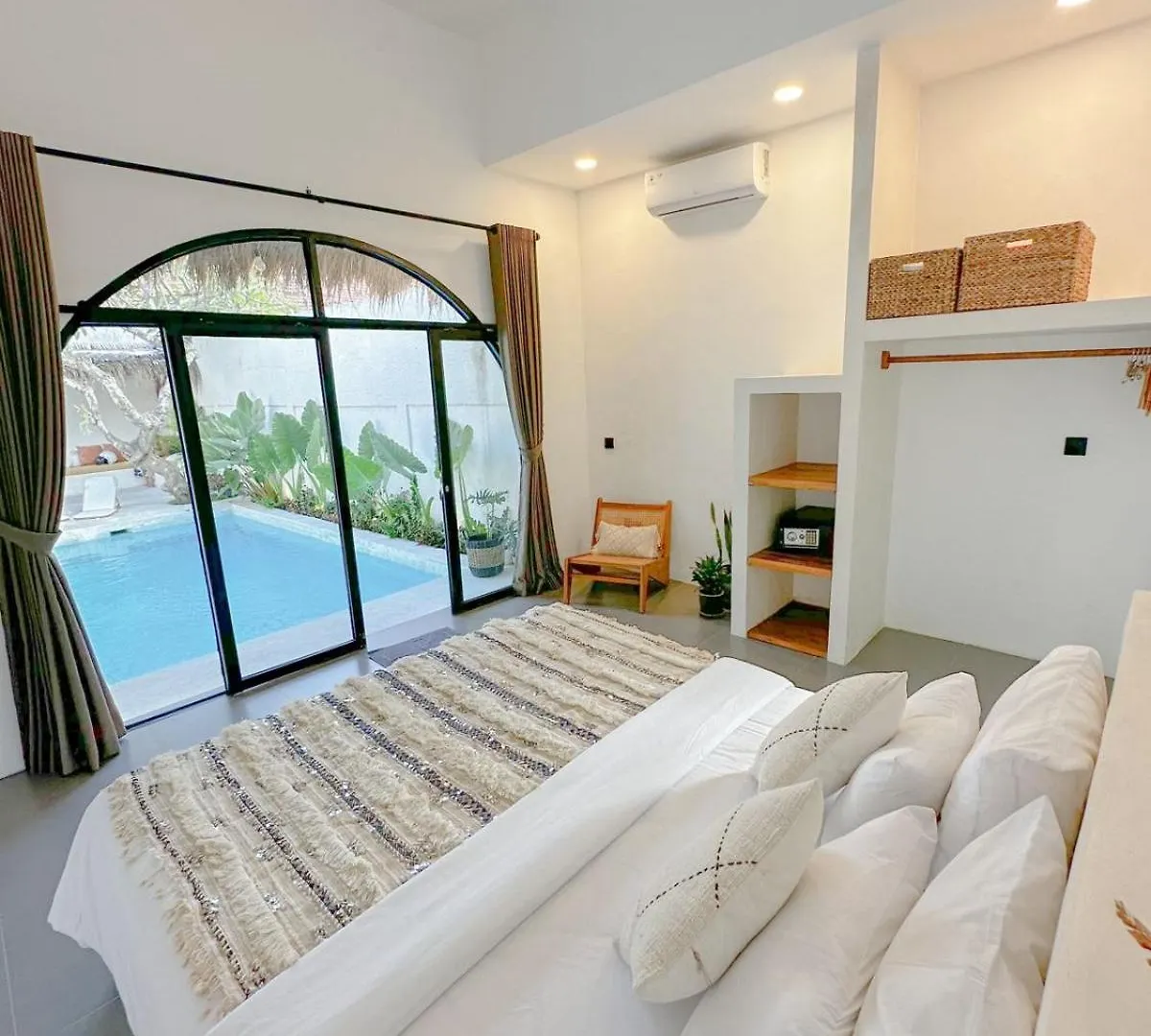 Stella Moon Villa Bali Керобокан